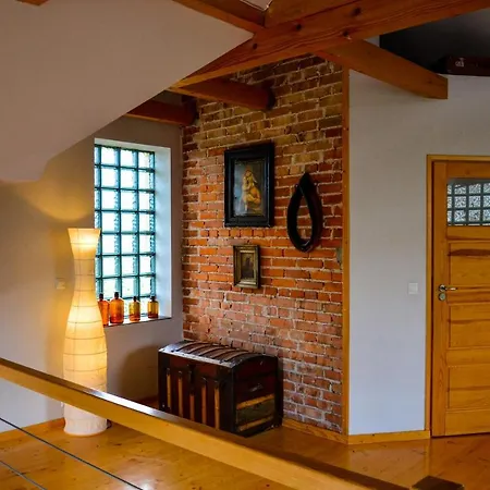Jaskolka Villa Haluszowa